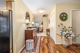 127 Eastman Ct, Marshall, MI 49068 - Photo 3