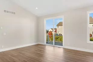 11905 Smithfield Dr, Holland, MI 49424 - Photo 31