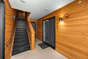 462 W Stadium Blvd, Ann Arbor, MI 48103 - Photo 3