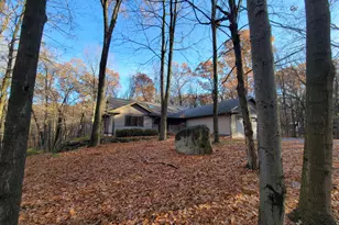 6070 Farhills Way, Kalamazoo, MI 49009 - Photo 3