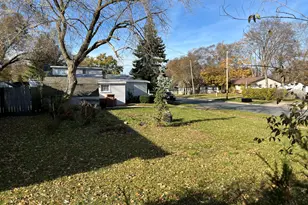 150 Frontenac St SE, Grand Rapids, MI 49548 - Photo 3