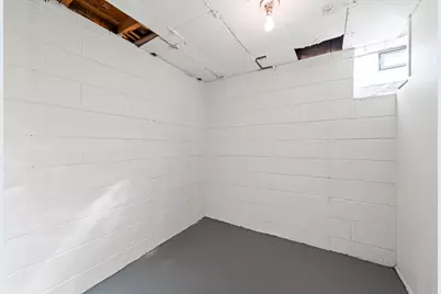 19720 Woodside Street, Harper Woods, MI 48225 - Photo 21