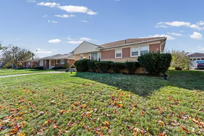 19720 Woodside Street, Harper Woods, MI 48225 - Photo 3