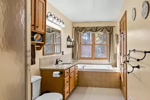 423 Fernwood Ln, Muskegon, MI 49442 - Photo 23