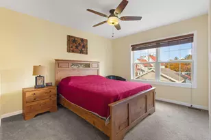 317 Monroe St, South Haven, MI 49090 - Photo 27