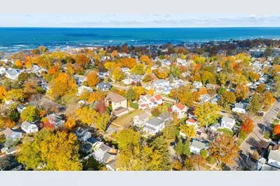 317 Monroe Street, South Haven, MI 49090 - Photo 7