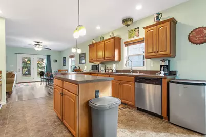 317 Monroe Street, South Haven, MI 49090 - Photo 13