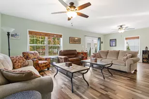 317 Monroe St, South Haven, MI 49090 - Photo 21