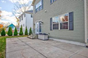 317 Monroe St, South Haven, MI 49090 - Photo 47