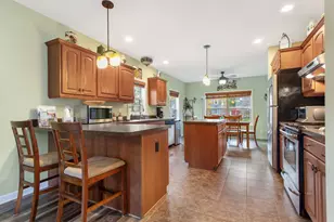 317 Monroe St, South Haven, MI 49090 - Photo 15