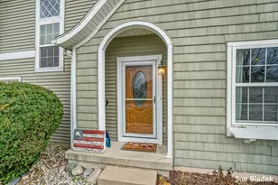 8641 Suntree Dr, Zeeland, MI 49464 - Photo 1