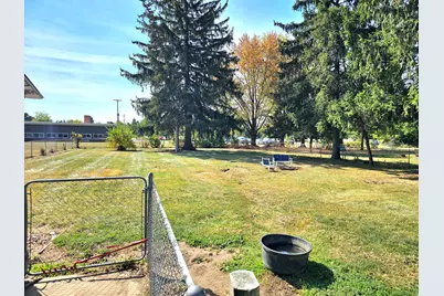 544 E Chicago Street, Bronson, MI 49028 - Photo 31