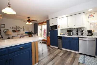 1550 E Y Avenue, Vicksburg, MI 49097 - Photo 9