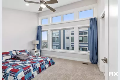 631 Fairview Avenue NE #2, Grand Rapids, MI 49503 - Photo 11