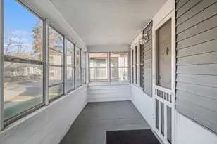 612 Woodridge St NE, Grand Rapids, MI 49505 - Photo 5