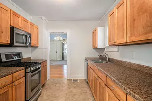 612 Woodridge St NE, Grand Rapids, MI 49505 - Photo 9