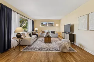 1350 Susan Dr, Saint Joseph, MI 49085 - Photo 5