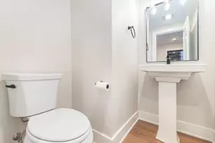 629 Fairview Ave NE, Grand Rapids, MI 49503 - Photo 15