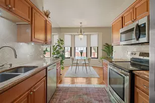 7288 Danbrooke Ct, West Bloomfield, MI 48322 - Photo 7
