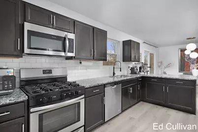 4897 Shadow Creek Drive, Hudsonville, MI 49426 - Photo 11