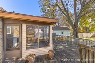 300 Eola St SE, Grand Rapids, MI 49507 - Photo 19