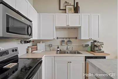 600 Broadway Avenue NW #317, Grand Rapids, MI 49504 - Photo 9