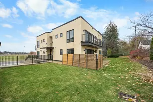 460 W Stadium Blvd, Ann Arbor, MI 48103 - Photo 79