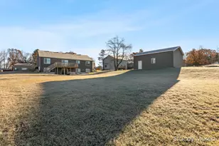 11791 Crystal Ridge Dr NE, Sparta, MI 49345 - Photo 39