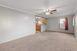 3435 Sunnyheart Ave, Jackson, MI 49202 - Photo 5