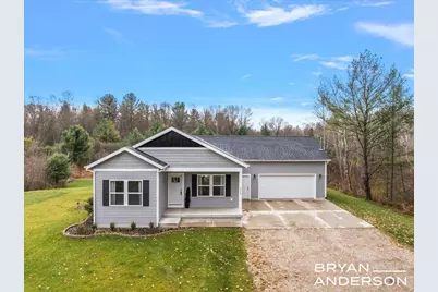 2555 W River Road, Muskegon, MI 49445 - Photo 1
