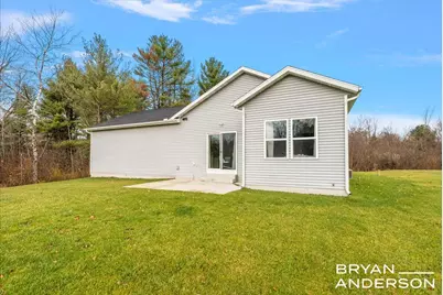 2555 W River Road, Muskegon, MI 49445 - Photo 31