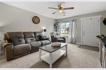 5812 Deerfield Street, Portage, MI 49024 - Photo 7