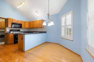 777 Challenging Trail, South Lyon, MI 48178 - Photo 7