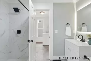 821 College Ave NE, Grand Rapids, MI 49503 - Photo 11