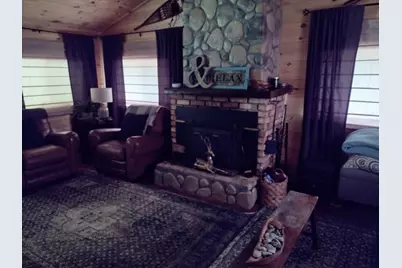 7129 Evergreen Ln, Fennville, MI 49408 - Photo 5