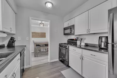 19135 Weyher Street, Livonia, MI 48152 - Photo 17