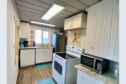 5537 Lakeshore Drive, Holland, MI 49424 - Photo 7