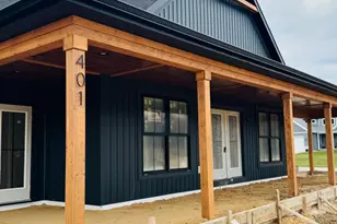 401 Sabine Dr, Muskegon, MI 49442 - Photo 7