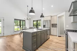 401 Sabine Dr, Muskegon, MI 49442 - Photo 51