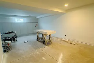 401 Sabine Dr, Muskegon, MI 49442 - Photo 23