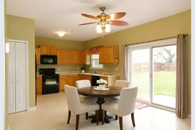 60909 Woodland Drive, Dowagiac, MI 49047 - Photo 3