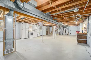 328 Thomas St, Allegan, MI 49010 - Photo 15