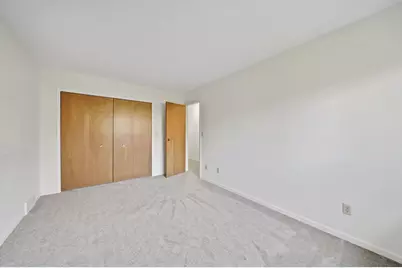 2812 S Wooddale Drive #2, Jackson, MI 49203 - Photo 21
