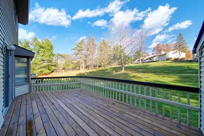 2812 S Wooddale Drive #2, Jackson, MI 49203 - Photo 7