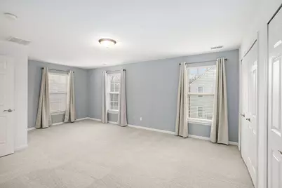 2768 S Knightsbridge Circle, Ann Arbor, MI 48105 - Photo 9