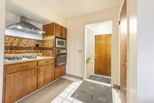 5703 N Sprinkle Rd, Kalamazoo, MI 49004 - Photo 7