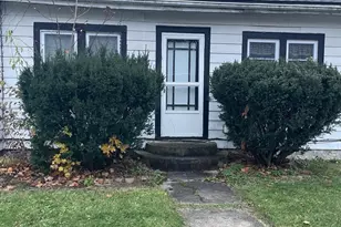 522 Walnut St, Three Rivers, MI 49093 - Photo 3