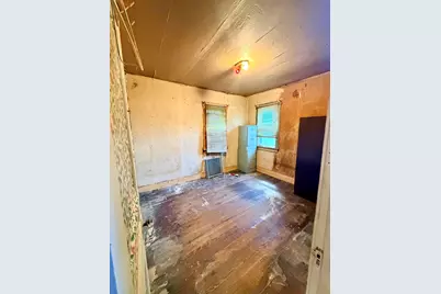 1200 S Green Acres Street, Jackson, MI 49201 - Photo 11