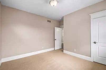 6501 Andre's Crossing #14, Grandville, MI 49418 - Photo 11