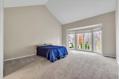 6057 Beachwood Drive, West Bloomfield, MI 48324 - Photo 23